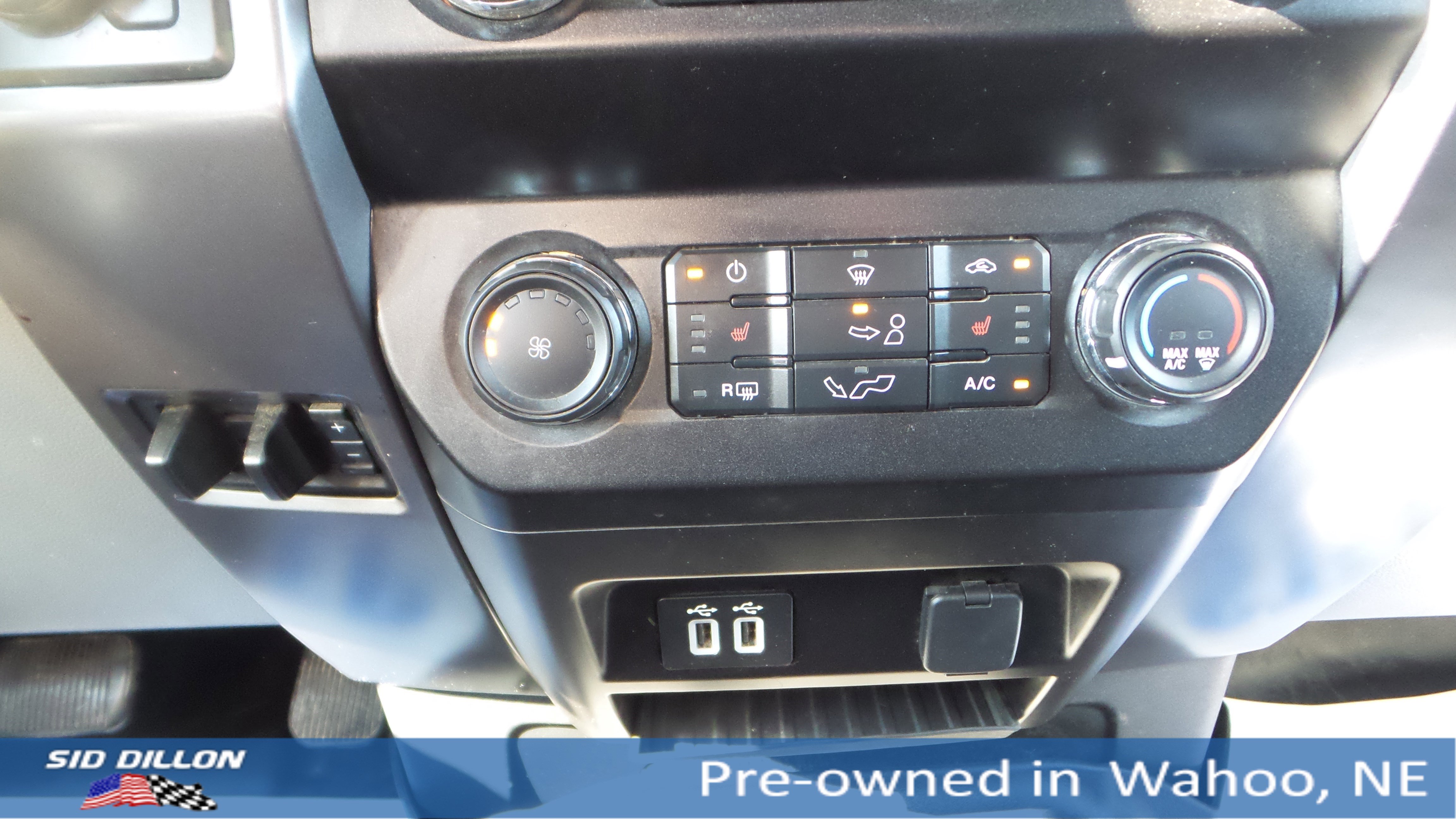 2020 Ford F-150 XLT photo 12