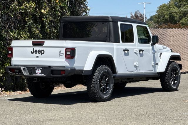 2025 Jeep Gladiator Willys photo 4