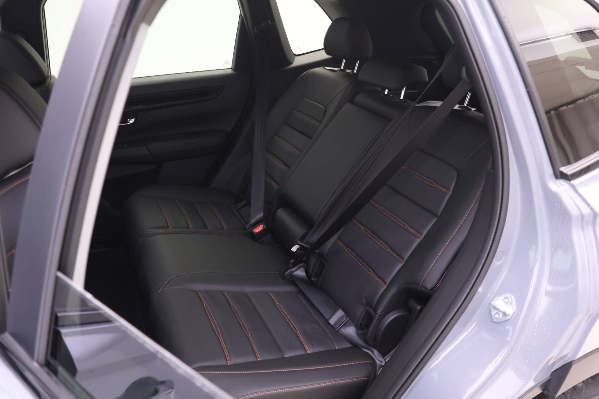 2026 Honda CR-V Hybrid Sport-L photo 8