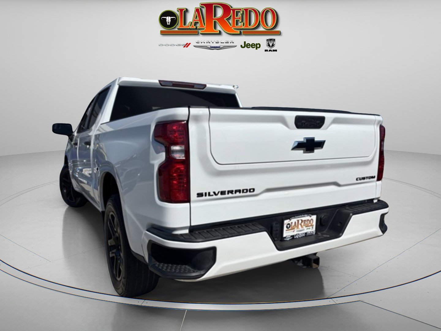 2023 Chevrolet Silverado 1500 Custom photo 5
