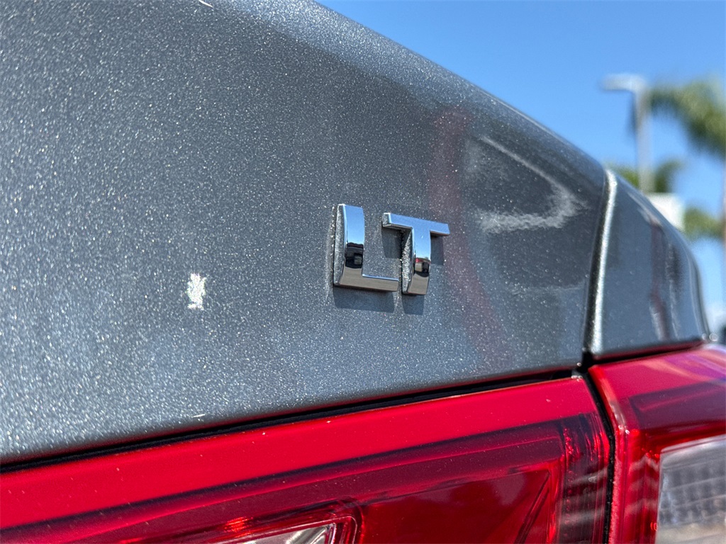 2023 Chevrolet Malibu 1LT photo 12