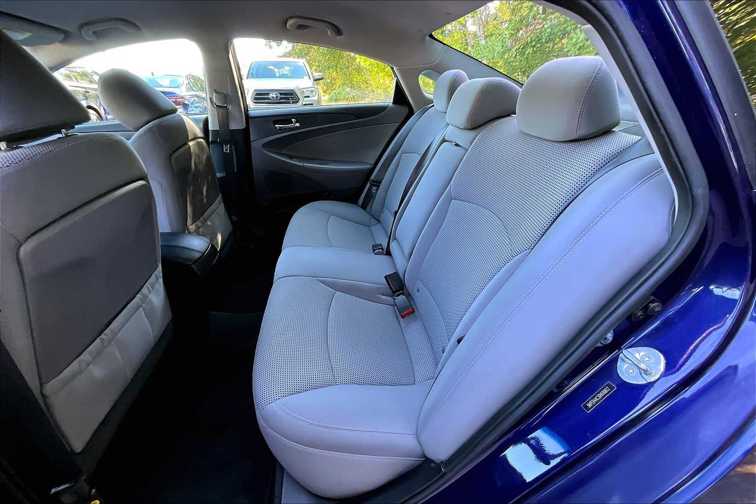 2013 Hyundai Sonata GLS photo 17