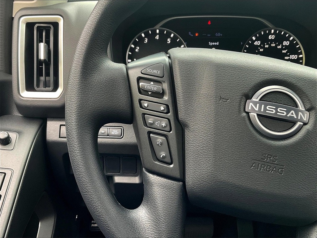 2025 Nissan Frontier SV photo 22