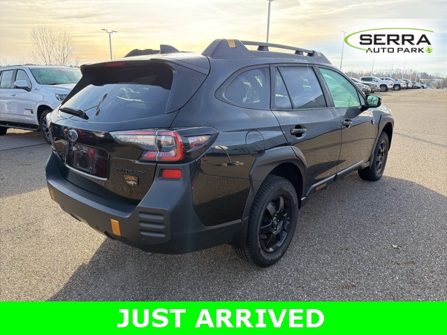 2022 Subaru Outback Wilderness photo 3