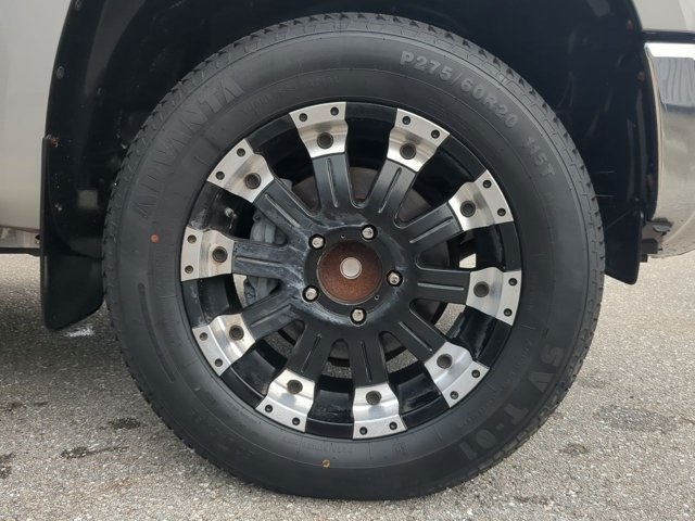 2016 Toyota Tundra SR5 photo 8