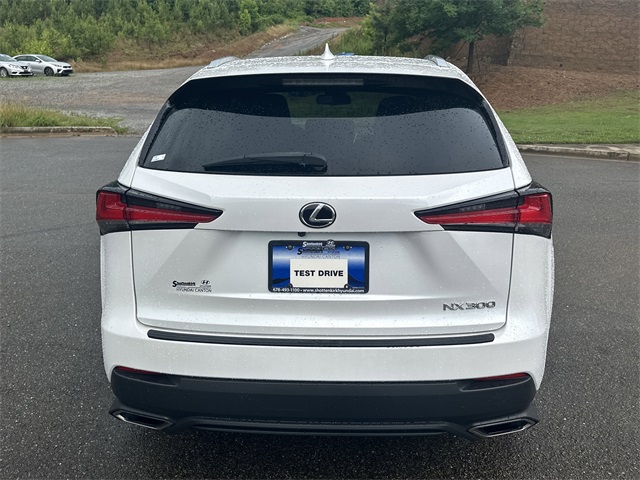 2021 Lexus NX 300 photo 4