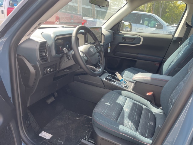 2025 Ford Bronco Sport Heritage photo 2