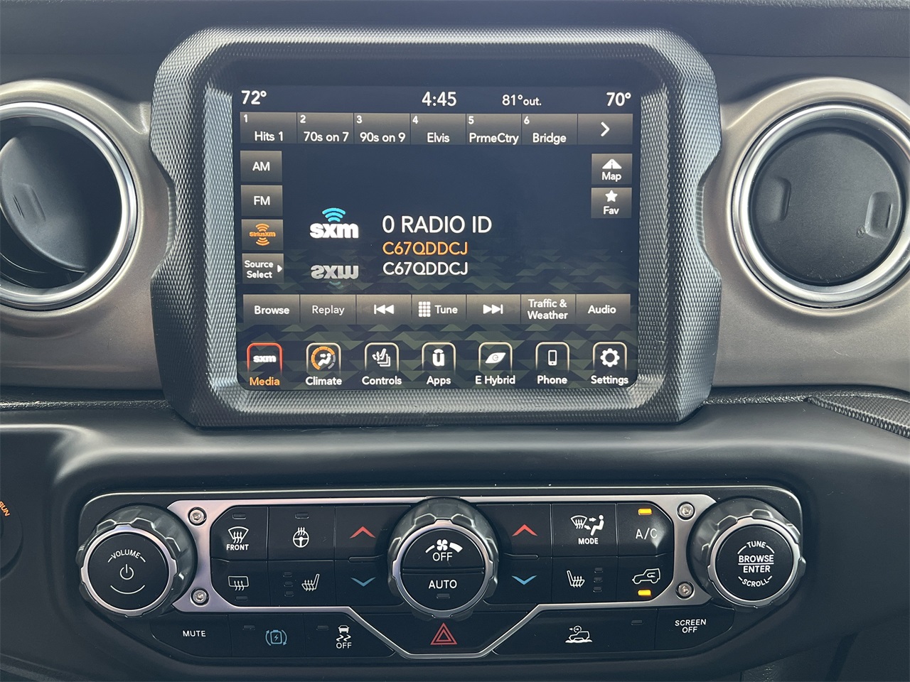 2021 Jeep Wrangler Unlimited Rubicon 4xe photo 3