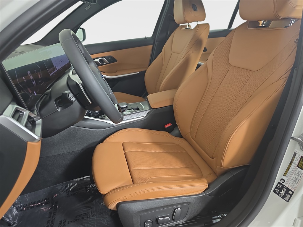 2025 Bmw 330i xDrive Sedan photo 13