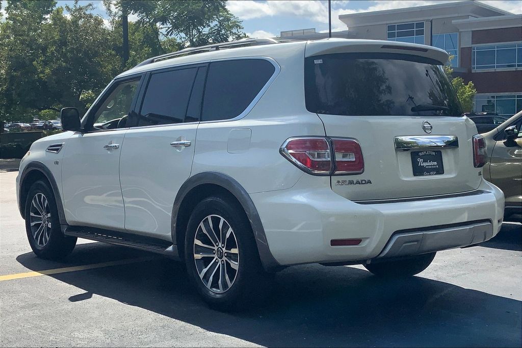 2018 Nissan Armada SL photo 9