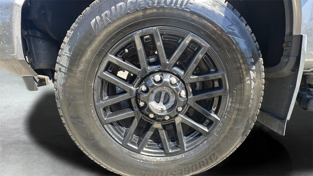 2022 Ford F-250 Lariat photo 17