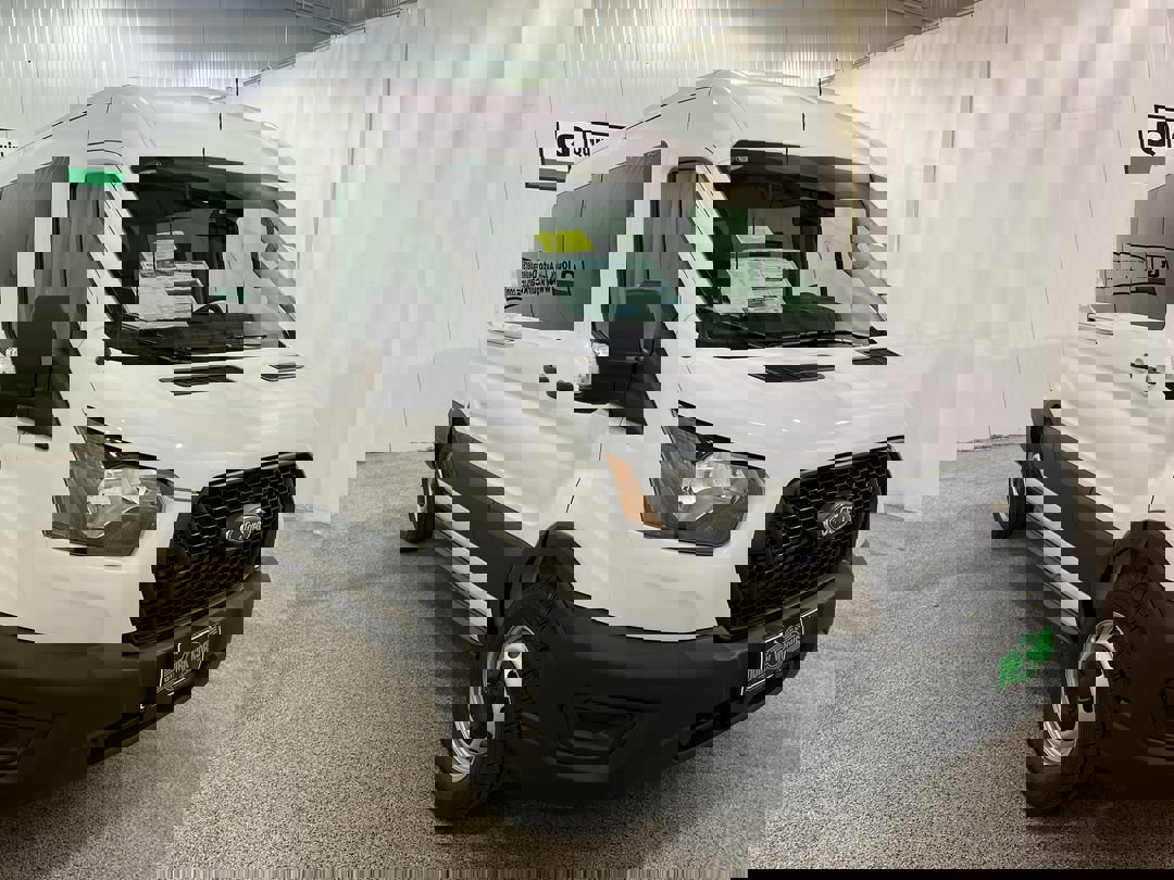 New 2025 OXFORD WHITE Ford XL image 1