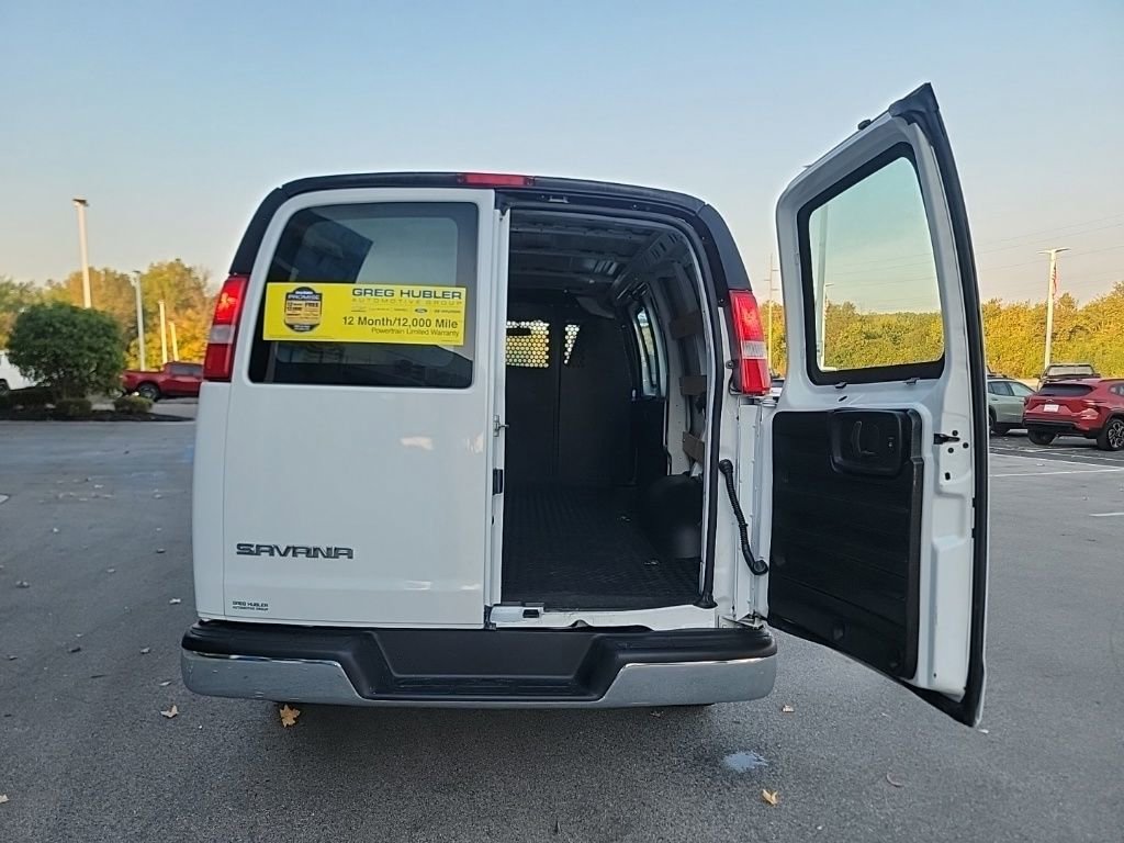 2023 Gmc Savana Cargo 2500 photo 27