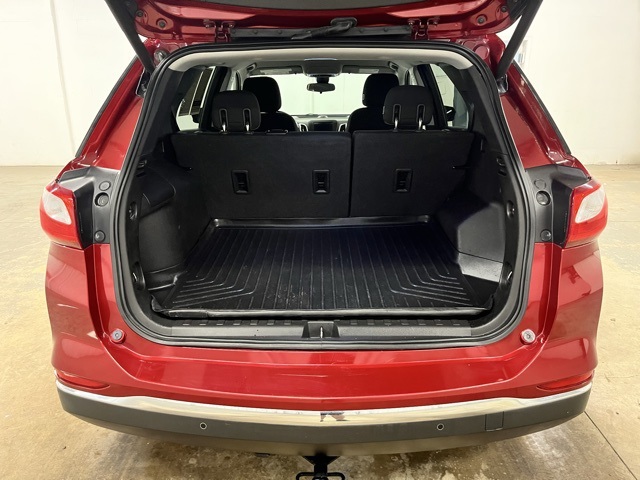 2020 Chevrolet Equinox LT photo 21