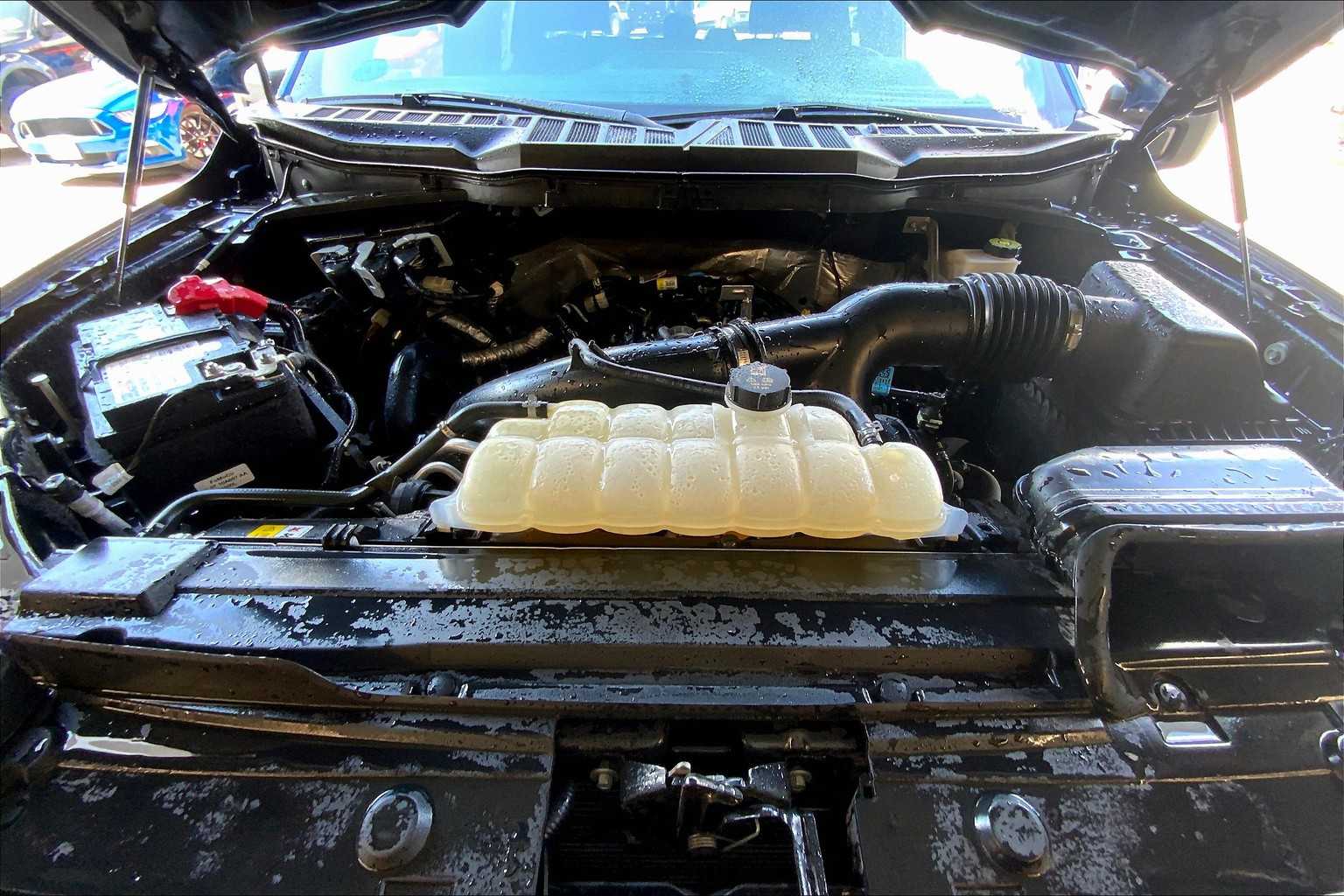 2022 Ford F-150 XL photo 30