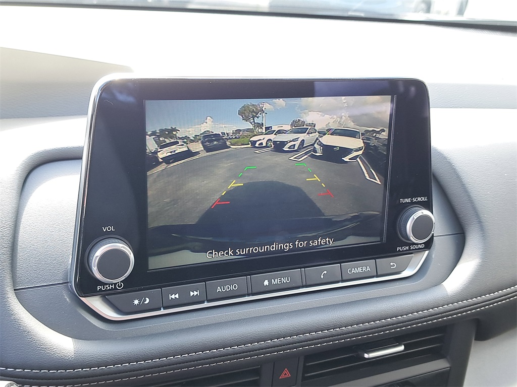 2026 Nissan Rogue SV photo 29