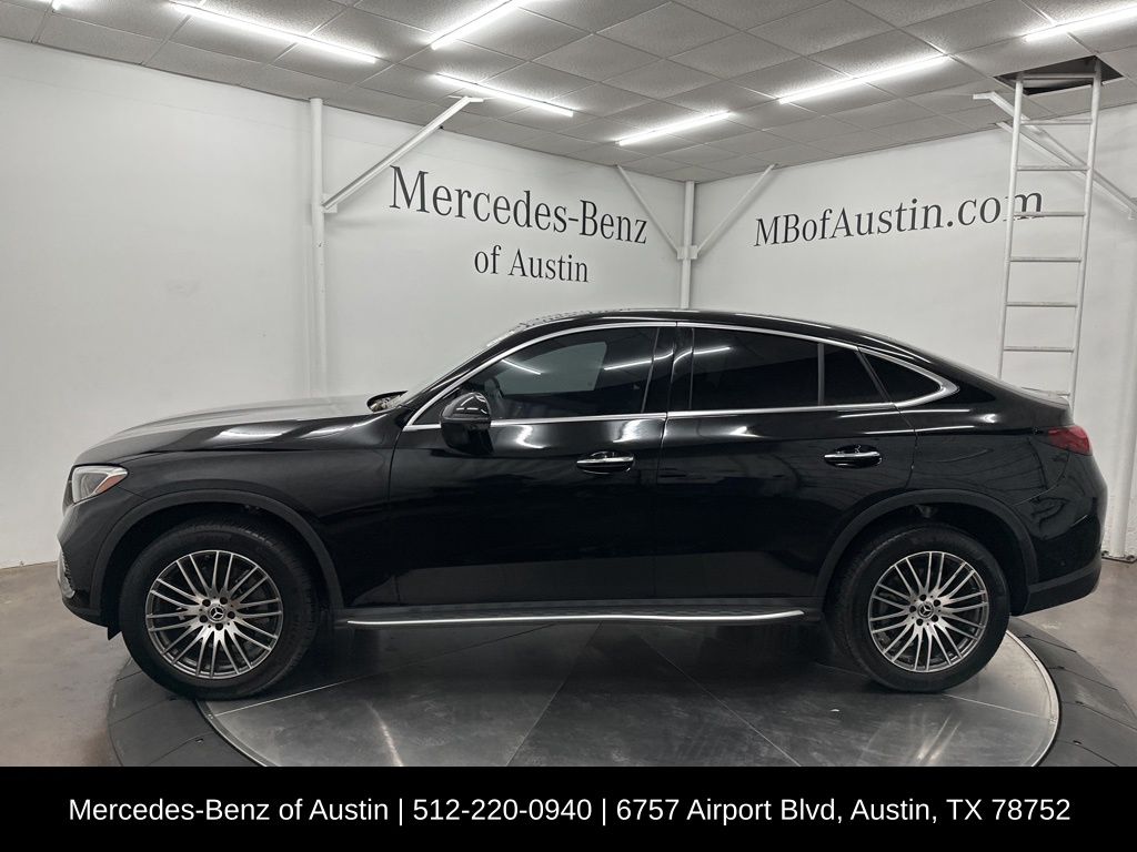 2024 Mercedes Benz GLC 300 Coupe photo 3
