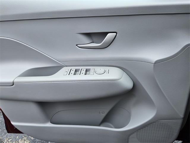2026 Hyundai Kona SEL photo 23