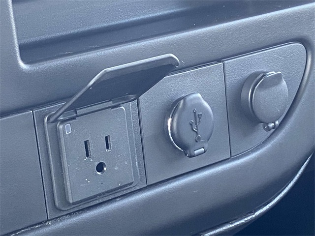 2015 Chevrolet Express 2500 LS Passenger photo 14