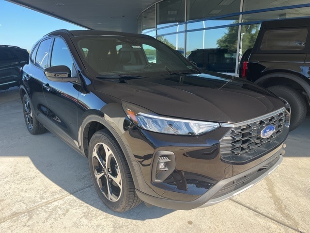 2025 Ford Escape Hybrid ST-Line Select photo 2