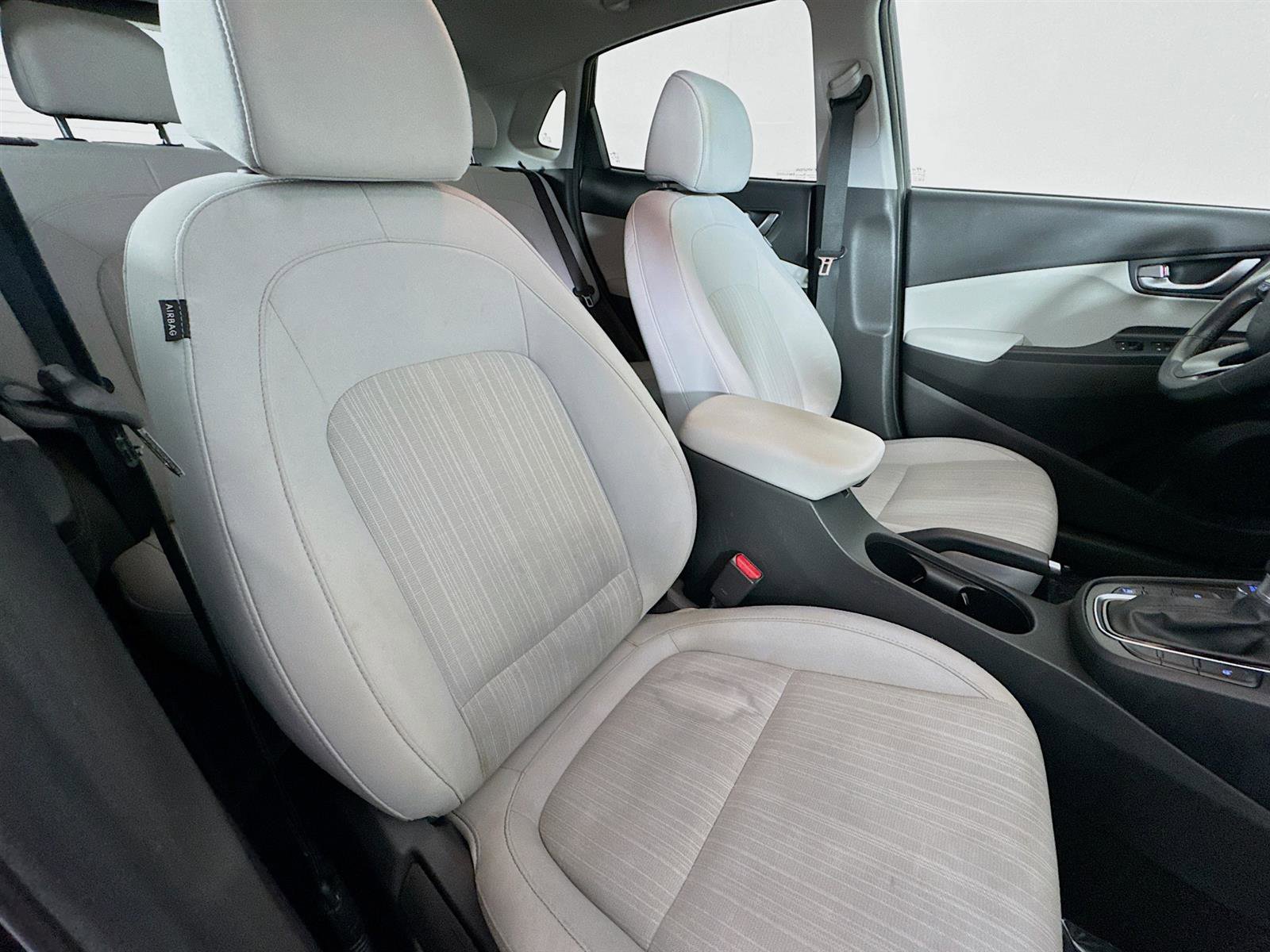 2023 Hyundai Kona SEL photo 23
