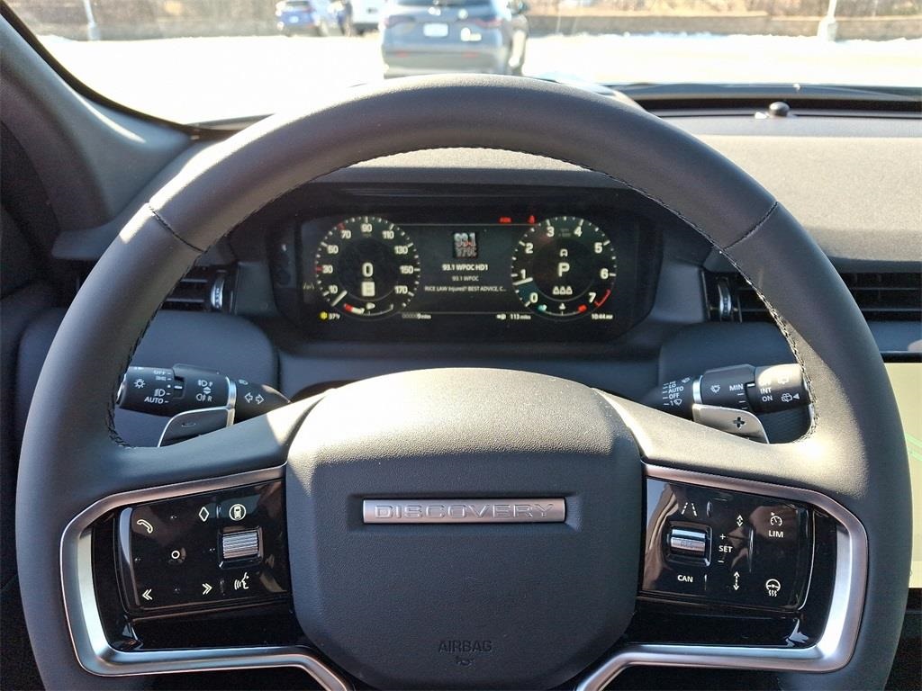 2025 Land Rover Discovery Sport Dynamic SE photo 10