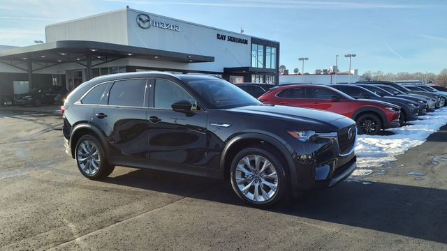 2026 Mazda CX-90 Preferred Package's photo