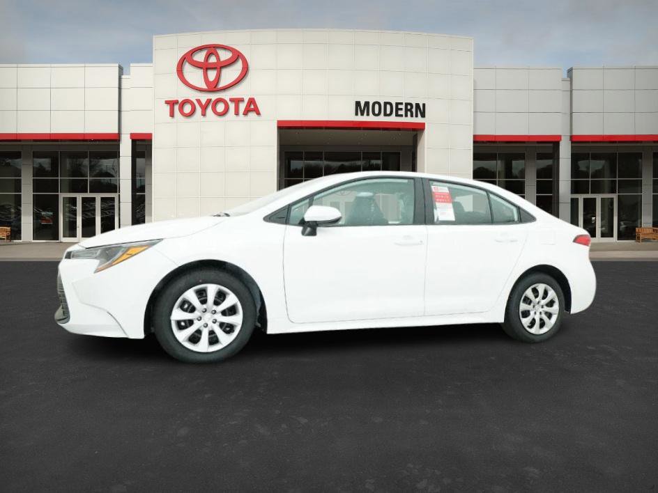 2025 Toyota Corolla LE photo 8