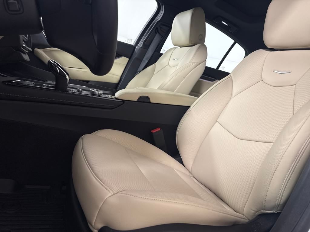 2025 Cadillac CT5 Premium Luxury photo 8