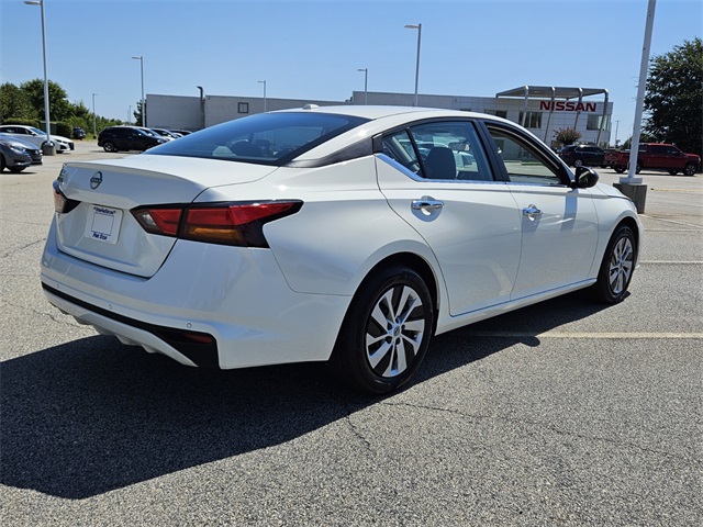 2025 Nissan Altima 2.5 S photo 11