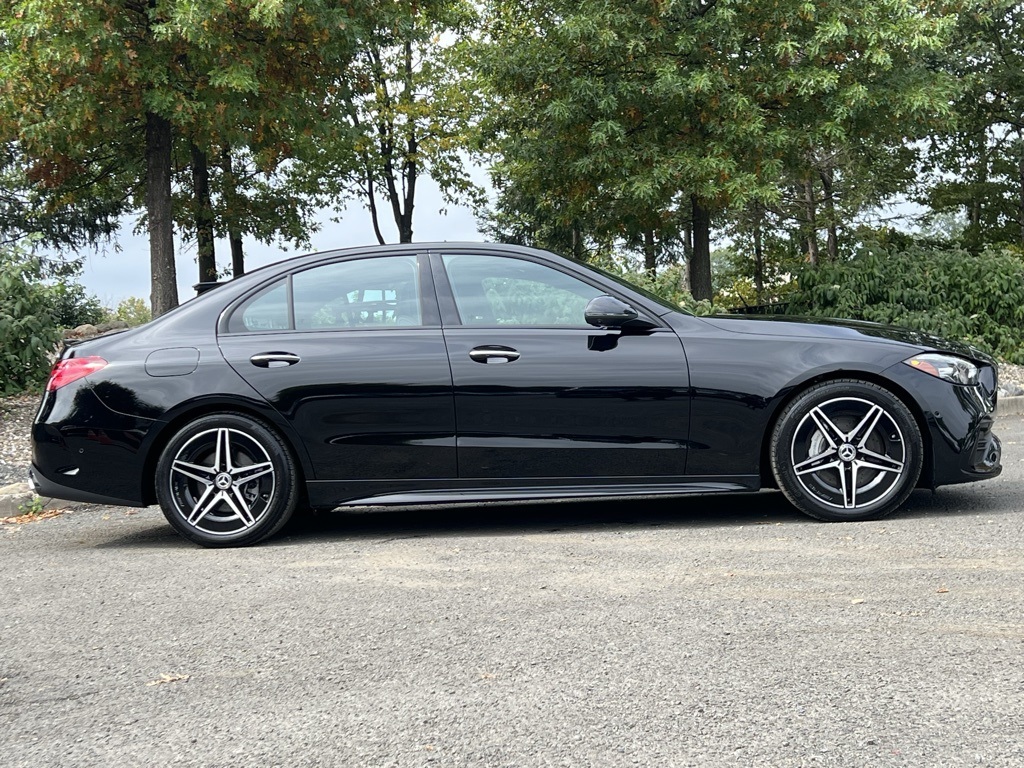 2024 Mercedes Benz C 300 4MATIC photo 4