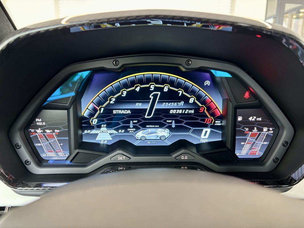 2020 Lamborghini Aventador SVJ Roadster photo 17