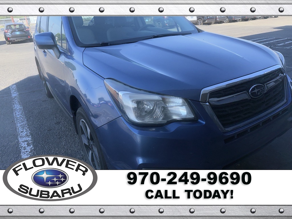 2017 Subaru Forester 2.5i Premium photo 2
