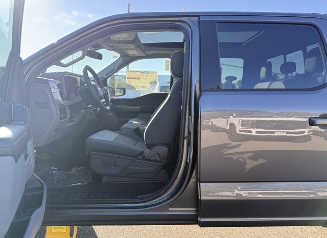 2026 Ford F-350 XLT photo 12