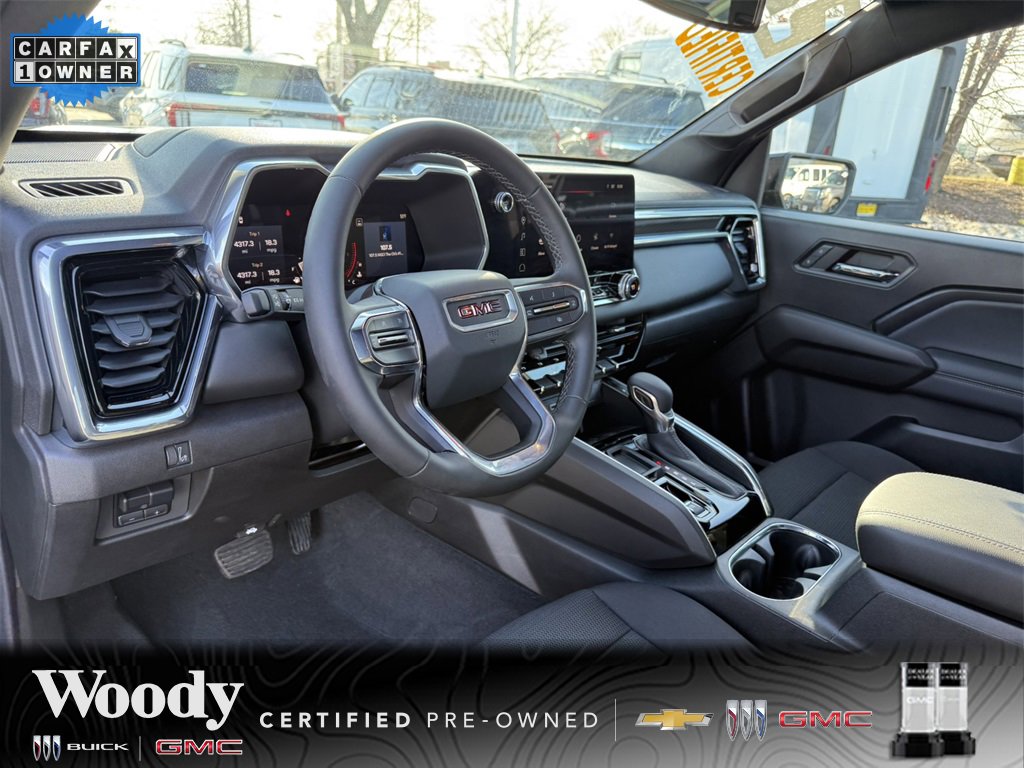 2024 GMC CANYON - Image 16