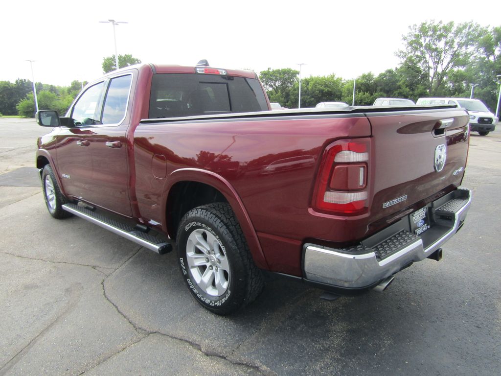 2019 Ram 1500 Laramie photo 4