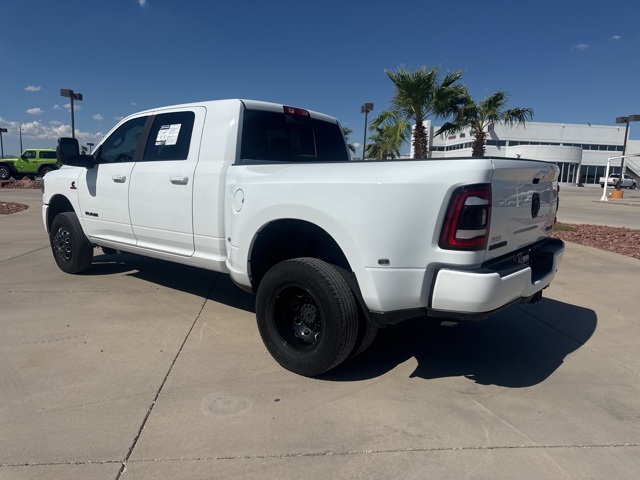 2024 Ram 3500 Laramie photo 3
