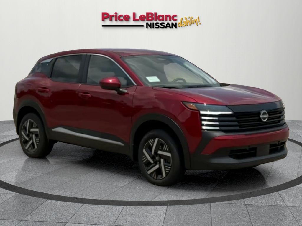 2025 Nissan Kicks SV's photo