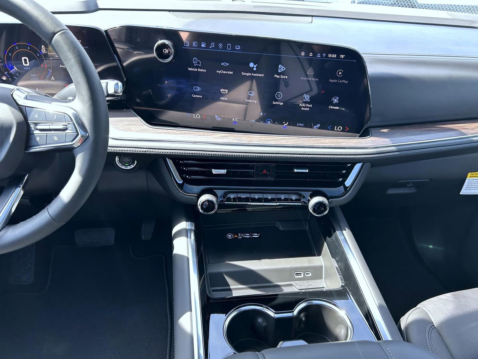 2025 Chevrolet Tahoe Z71 photo 12
