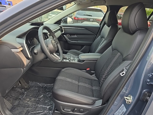 2025 Mazda CX-50 Preferred photo 5