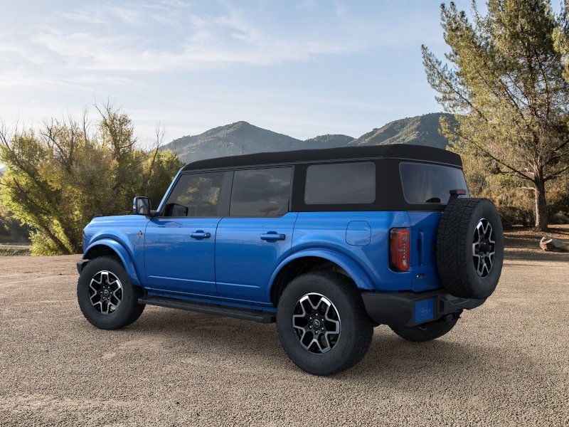 2024 Ford Bronco Outer Banks photo 5