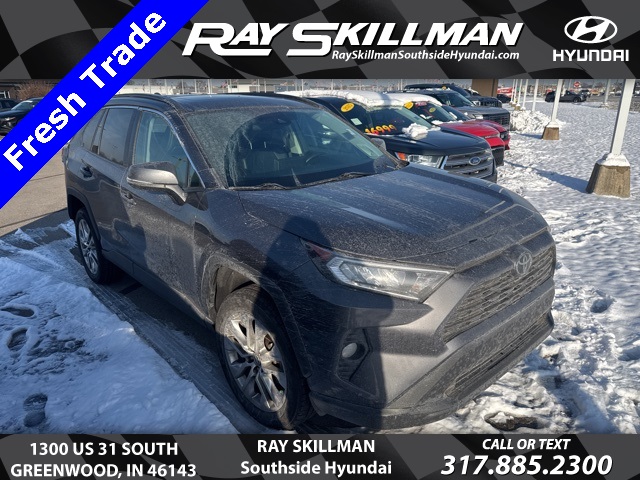 2020 Toyota RAV4 XLE Premium's photo