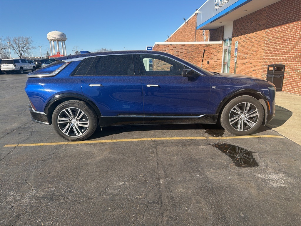 2024 CADILLAC LYRIQ - Image 1