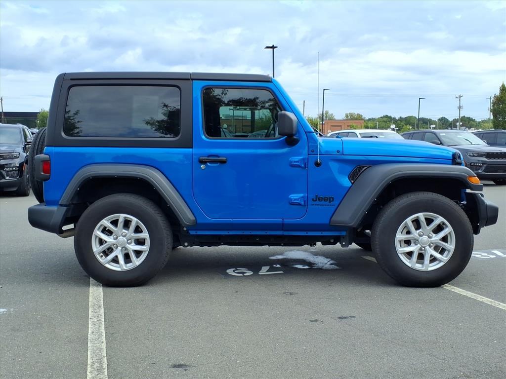 2023 Jeep Wrangler Sport S photo 27