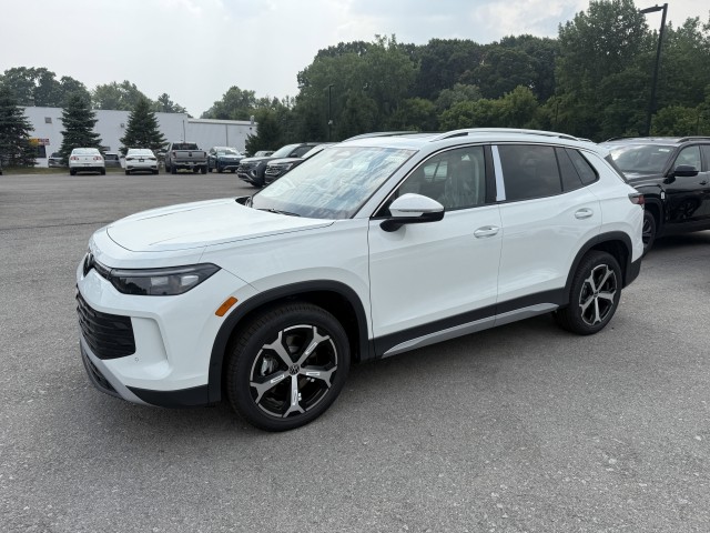 White Volkswagen Tiguan for Sale | Ide VW of East Rochester