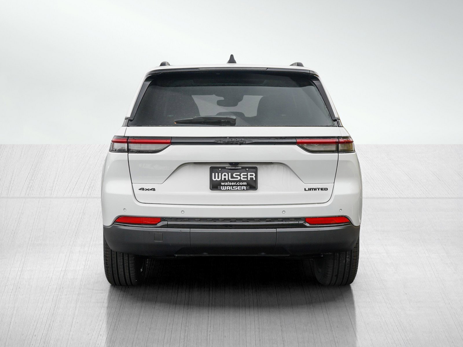 2025 Jeep Grand Cherokee Limited photo 4