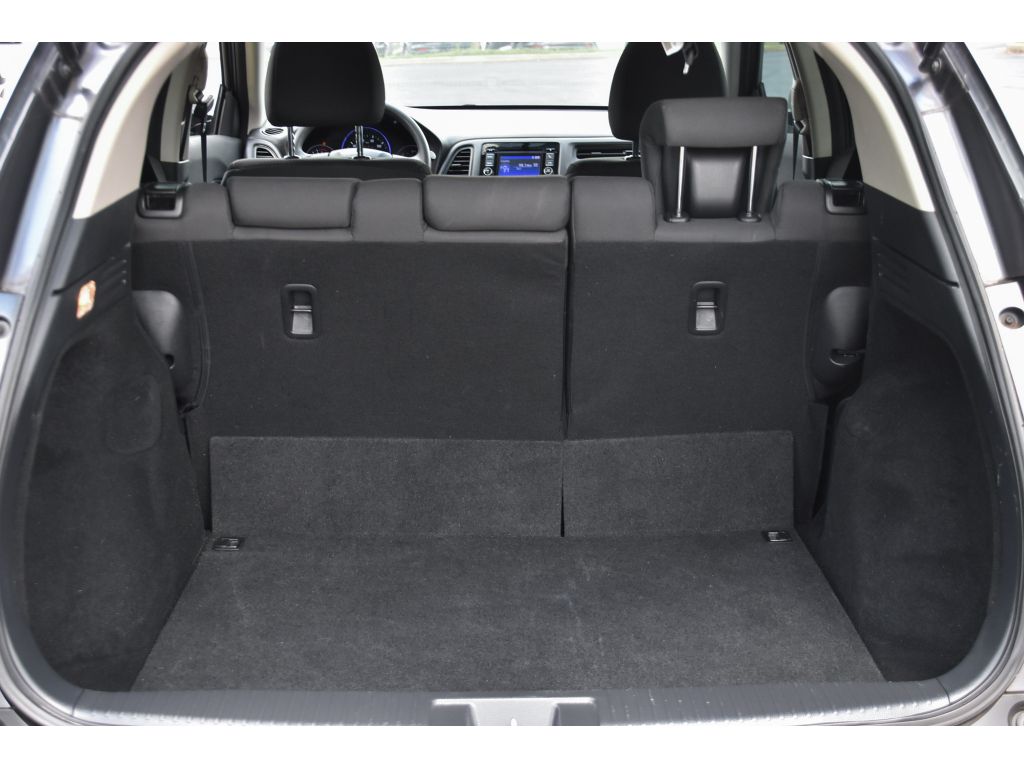 2021 Honda HR-V LX photo 19