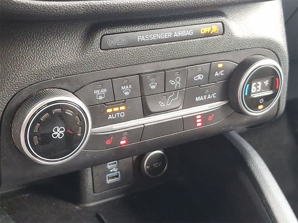2020 Ford Escape SE Sport Hybrid photo 25