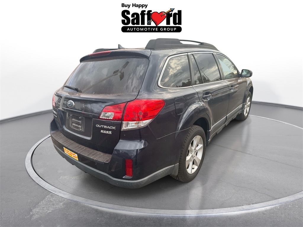 2013 Subaru Outback 2.5i Limited photo 2