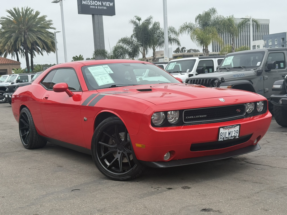 2009 Dodge Challenger R/T photo 2